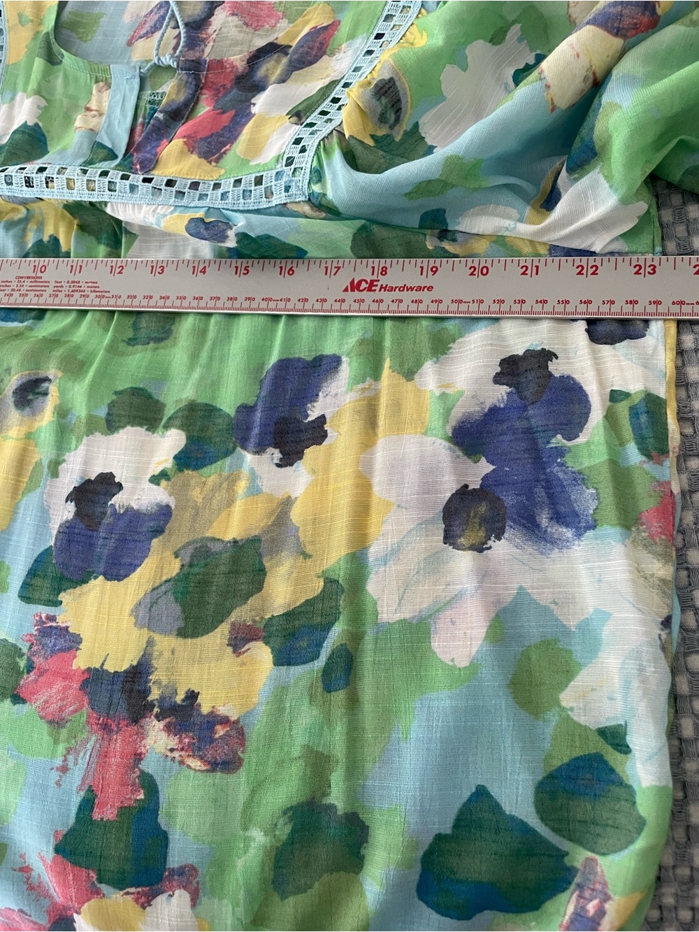 Hope & Harlow Watercolor Floral Peasant Top Size L Blue Green Boho Crochet Lace - Picture 11 of 13